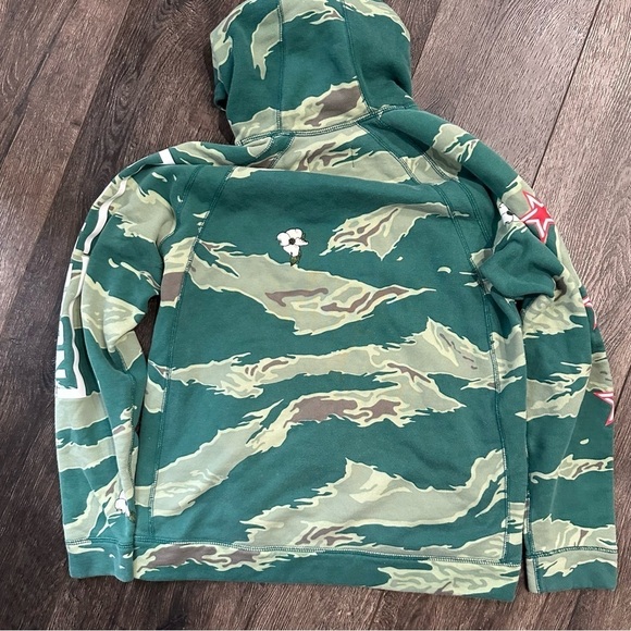 Air Jordan youth large camo spell out hoodie sweatshirt FLAWED - Picture 6 of 8